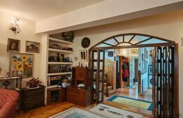 2 Proprietati, 320 mp utili, in centrul Turzii