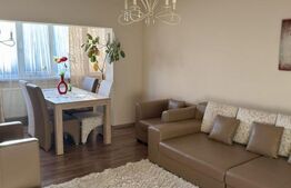 De inchirat: Apartament 4 camere, 78 mp, zona centrala Turda