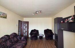 Apartament cu 3 camere, 55 mp, zona Micro III 