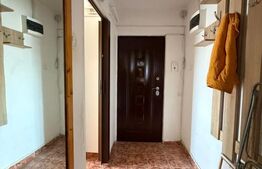 Apartament cu 3 camere, 55 mp, zona Micro III 