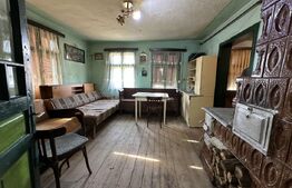 Casa la tara, 4000 mp teren, utilitati, acces A10, sat Dumbrava