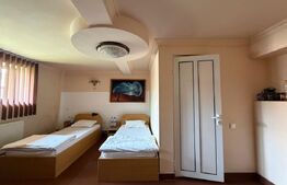 Casa individuala - 9 camere, 369 mp, 868 mp teren, zona Micro 1 