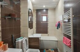 Apartament de inchiriat, 3 camere, zona Micro III