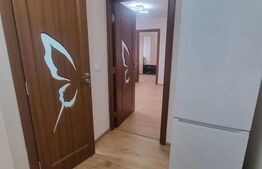 Apartament 3 camere de inchiriat zona micro 3  etaj 1