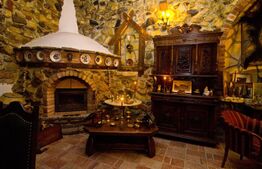 Boutique Hotel & Restaurant de vânzare, 2500 mp, zona Turda
