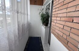 Apartament 3 camere, 65 mp, zona Materna