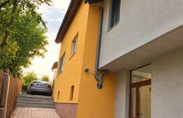Duplex de vanzare, 289.44 mp, teren 450 mp, zona Turda Noua 