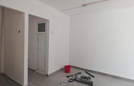 Spatiu comercial, 100 mp, zona Micro 3