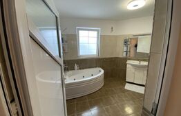 Casa de vanzare mobilata si utilata cu 4 camere