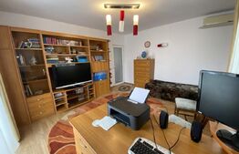 Casa de vanzare mobilata si utilata cu 4 camere