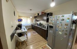 Apartament cu doua camere, bucatarie spatioasa si baie