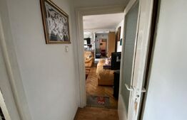 Apartament 3 camere, 64 mp, semidecomandat, zona Centrala