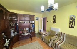 Apartament 3 camere, 65 mp, decomandat, zona Bradet