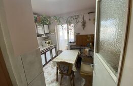 Apartament 3 camere, 65 mp, decomandat, zona Bradet