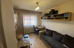Apartament 3 camere, 65 mp, decomandat, zona Bradet