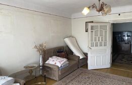 Casa de vanzare cu 4 camere, 10 min fata de centru (Primarie)