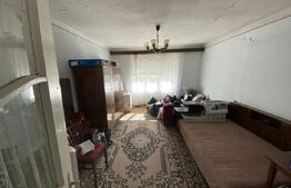 Casa de vanzare cu 4 camere, 10 min fata de centru (Primarie)