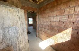 Casa de vanzare, 4 camere, 187.5mp, zona Dumbrava.