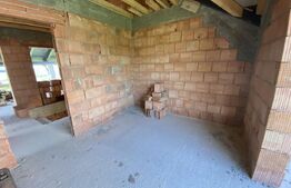 Casa de vanzare, 4 camere, 187.5mp, zona Dumbrava.