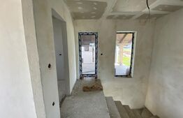 Casa de vanzare, 4 camere, 239mp, zona Dumbrava