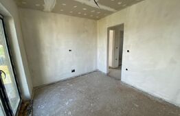 Casa de vanzare, 4 camere, 239mp, zona Dumbrava