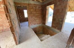 Casa familiala la rosu in suprafat utila de 199 mp si 400 mp teren