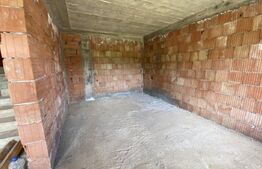 Casa familiala la rosu in suprafat utila de 199 mp si 400 mp teren