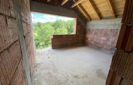 Casa familiala la rosu in suprafat utila de 199 mp si 400 mp teren