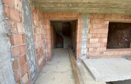 Casa familiala la rosu in suprafat utila de 199 mp si 400 mp teren