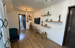 Casa , 4 camere, 20mp,  zona 22 Decembrie 1989