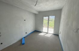 Casa de vanzare cuplata,  predata la stadiul de semifinisat, Zalau