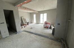 Casa de vanzare cuplata,  predata la stadiul de semifinisat, Zalau