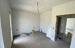 Casa de vanzare cuplata,  predata la stadiul de semifinisat, Zalau