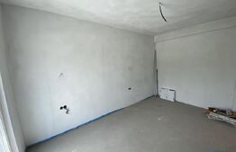 Casa de vanzare cuplata,  predata la stadiul de semifinisat, Zalau