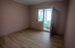 Apartament renovat cu 2 camere decomandate și garaj în Dumbrava Nord Zalău