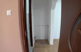 Apartament renovat cu 2 camere decomandate și garaj în Dumbrava Nord Zalău