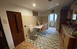 APARTAMENT CU 4 CAMERE, 90 mp, ZONA STADION