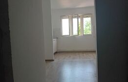 Garsonieră parțial renovată, mobilată și echipată de vânzare