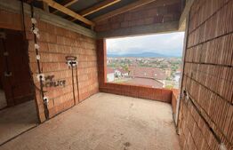 Casa de vanzare semifinisata, 4 camere, zona Livada Meses, Zalau