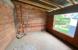 Casa de vanzare semifinisata, 4 camere, zona Livada Meses, Zalau