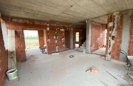 Casa de vanzare semifinisata, 4 camere, zona Livada Meses, Zalau