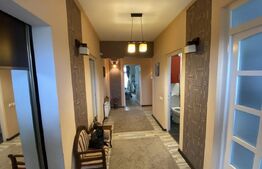 Casa de vanzare, mobilata si utilata, 4 camere, Zona Centrala
