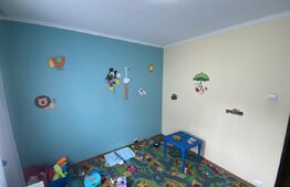 Apartament 4 camere, 79 mp, decomandat, zona Dumbrava