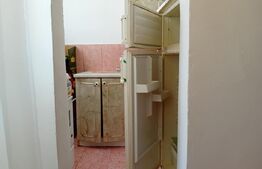 Garsonieră cu balcon la etajul 4