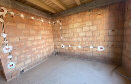 Casa de vanzare unifamiliala parter in suprafata de 125 mp utili, Zona Criseni