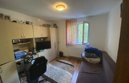 Apartament, 2 camere, 45 mp, decomandat, zona Sfanta Vineri