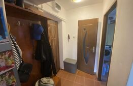 Apartament, 2 camere, 45 mp, decomandat, zona Sfanta Vineri
