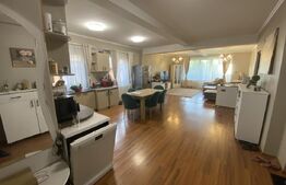 Apartament 3 camere, 125 mp, decomandat, zona Bradet