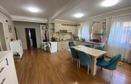 Apartament 3 camere, 125 mp, decomandat, zona Bradet