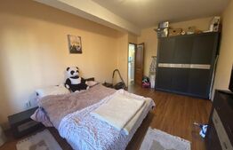 Apartament 3 camere, 125 mp, decomandat, zona Bradet